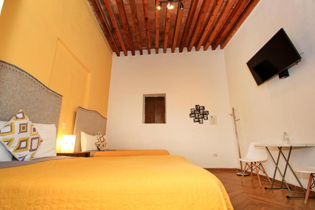 Hotel Universidad Guanajuato Extérieur photo