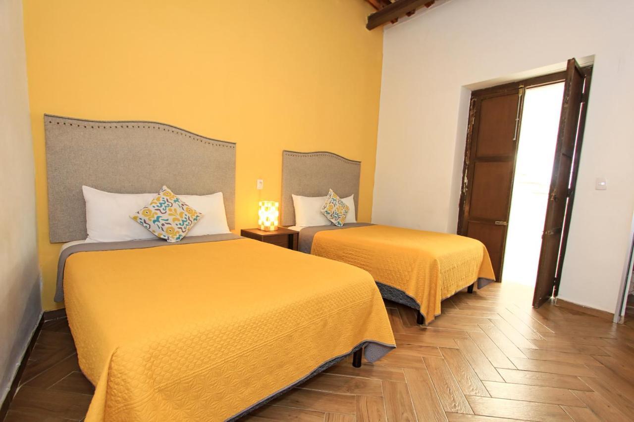 Hotel Universidad Guanajuato Extérieur photo