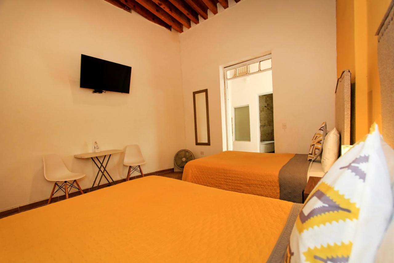 Hotel Universidad Guanajuato Extérieur photo