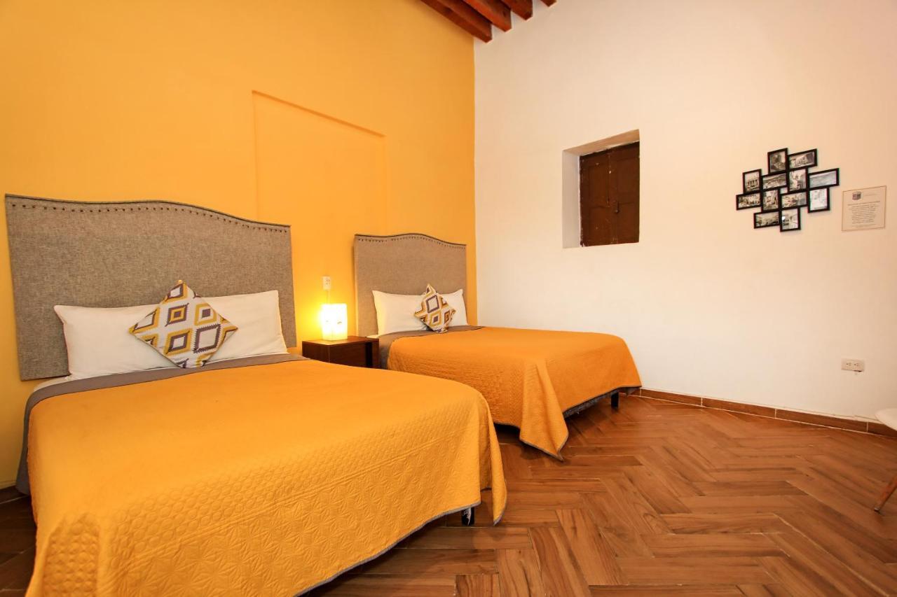 Hotel Universidad Guanajuato Extérieur photo